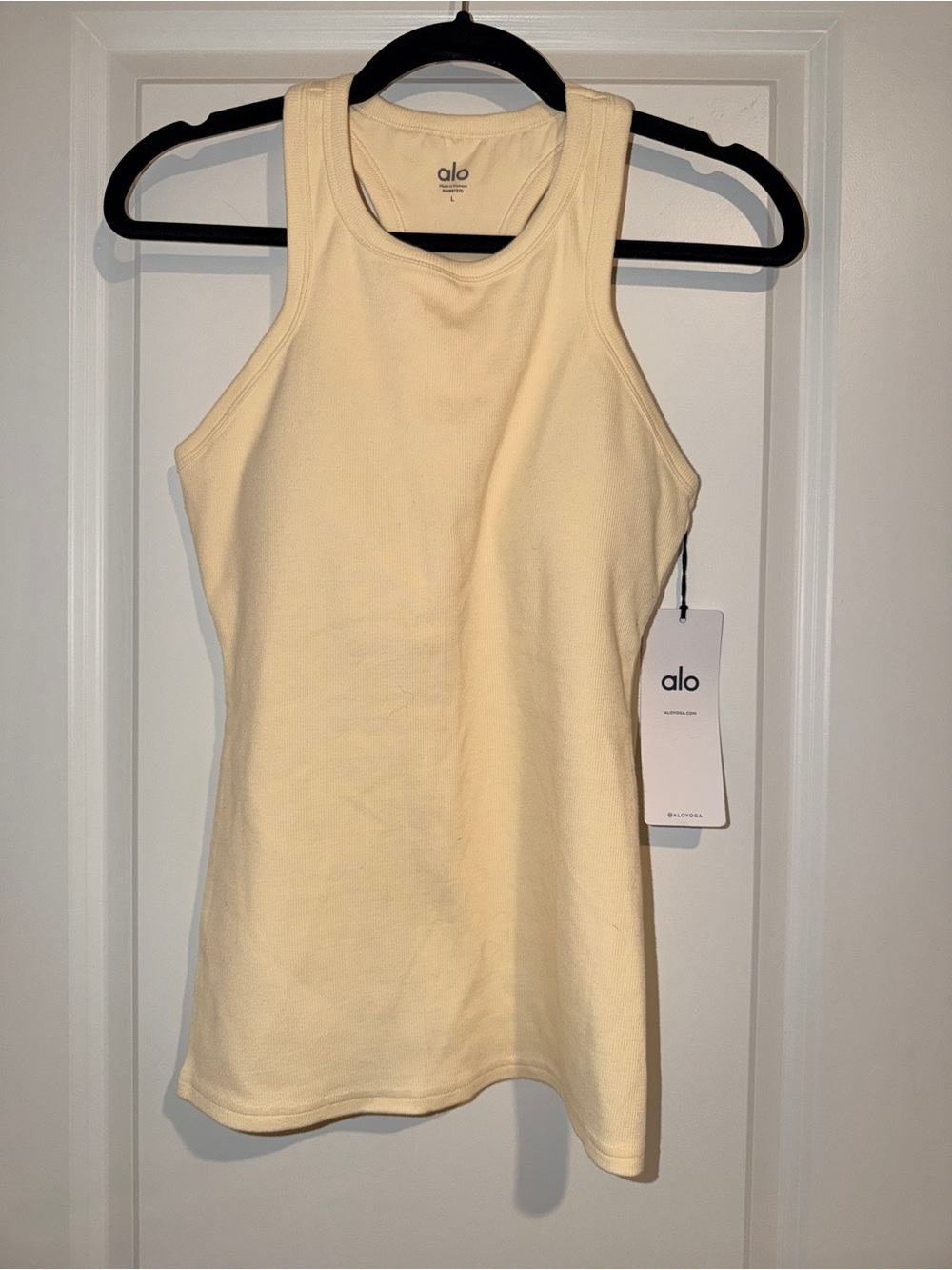 ALO Yoga Sleeveless Ribbed Tank Top - Cream - Picture 6 of 10